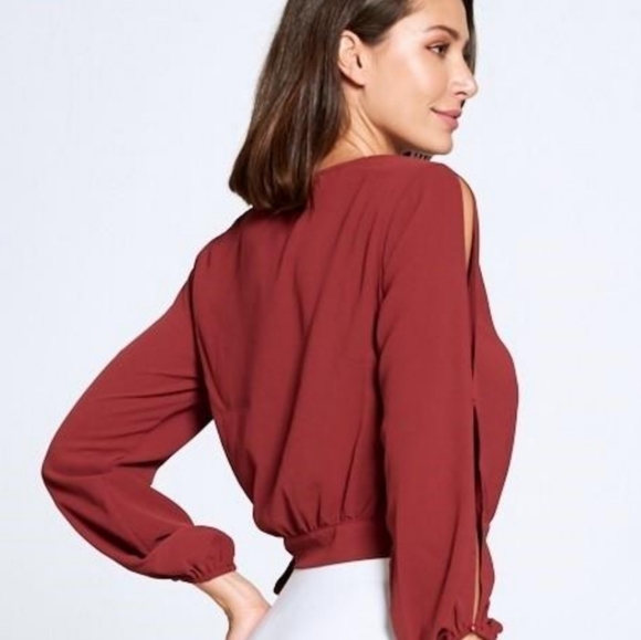 Chocolate USA Open Shoulder Side Tie Top (Wine) - Picture 2 of 3